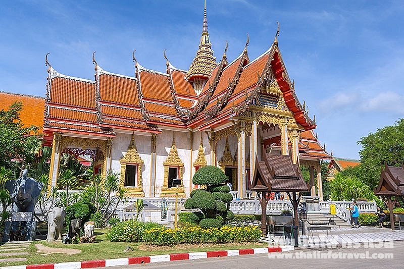 วัดฉลอง หรือวัดไชยธาราราม