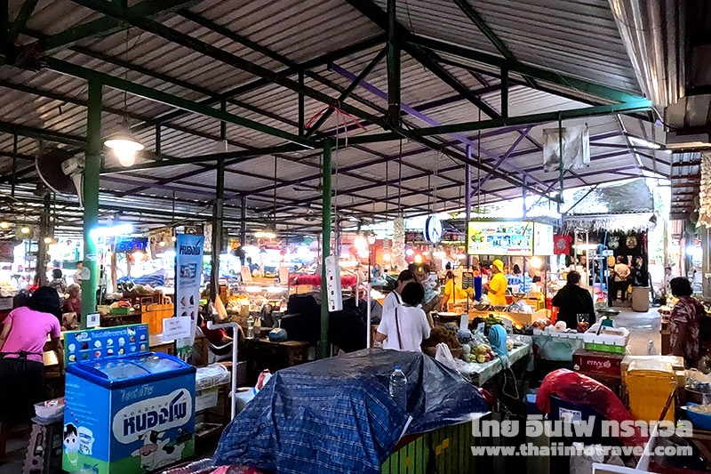 ตลาดน้ำคลองลัดมะยม