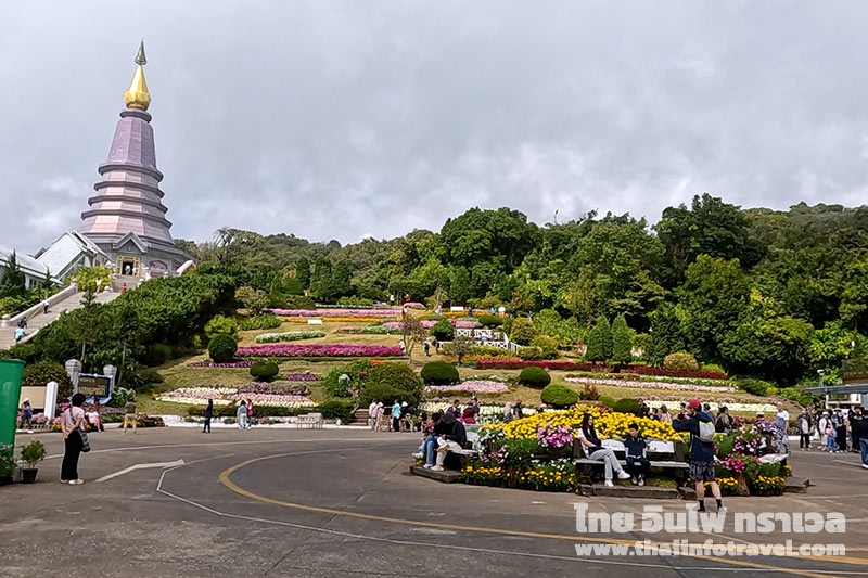 พระมหาธาตุ ยอดดอยอินทนนท์