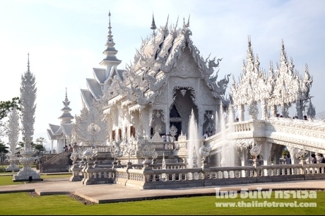 วัดร่องขุ่น